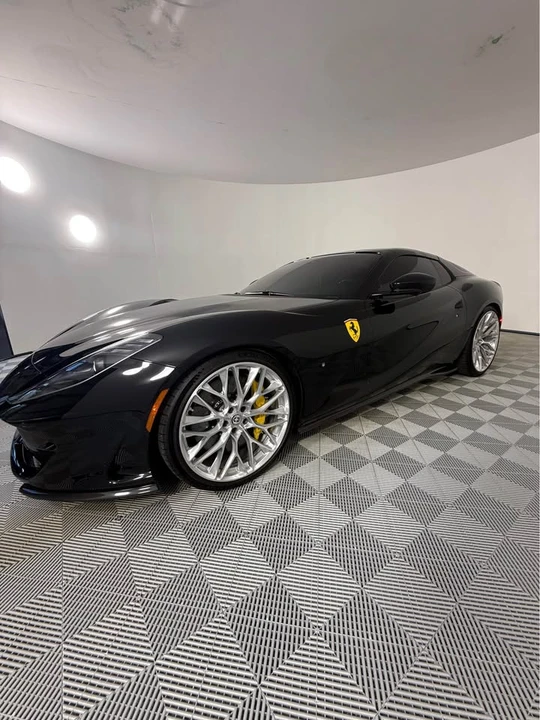 2023 Ferrari 812 - Image 14 of 20