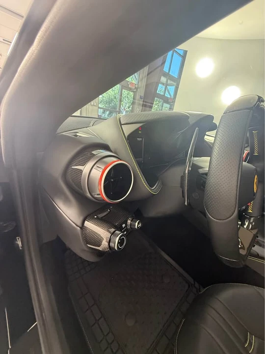 2023 Ferrari 812 - Image 9 of 20