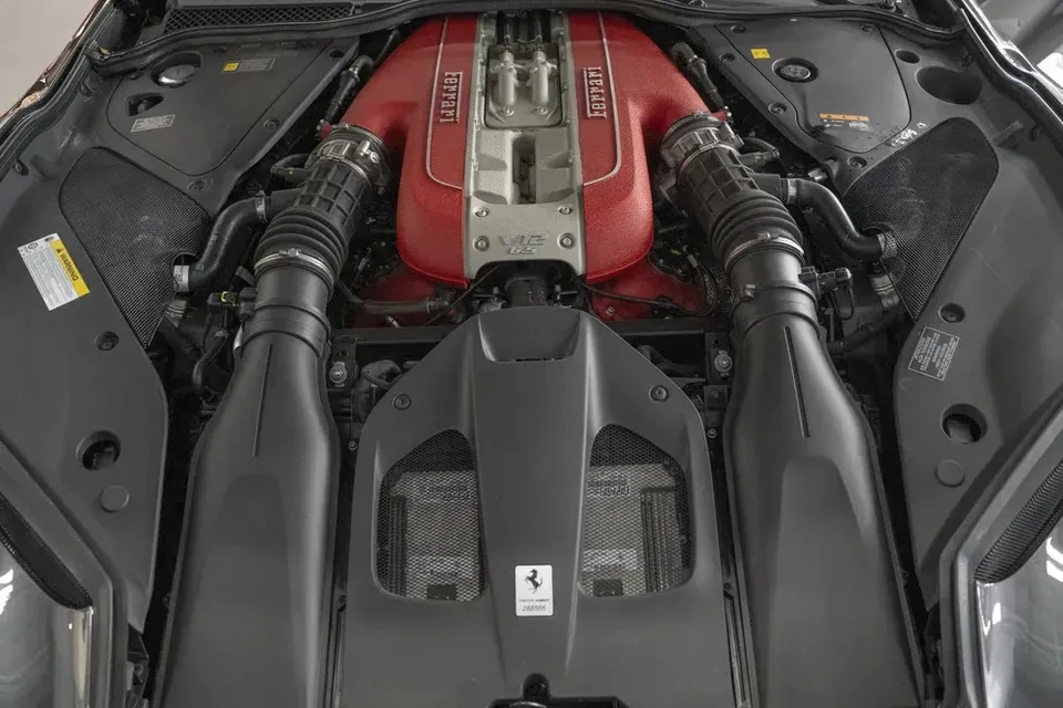 2023 Ferrari 812 GTS - Image 2 of 20