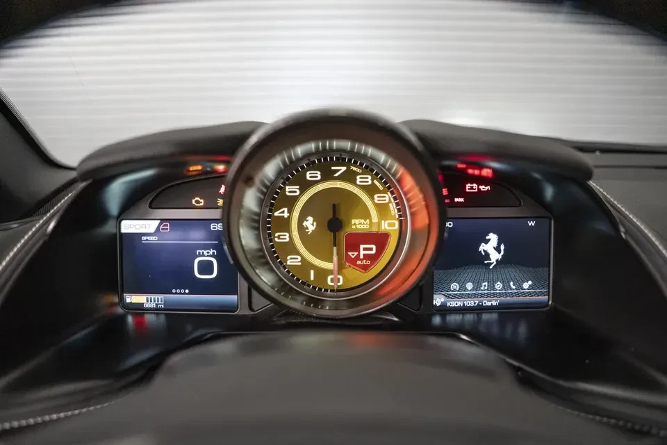 2023 Ferrari 812 GTS - Image 4 of 20