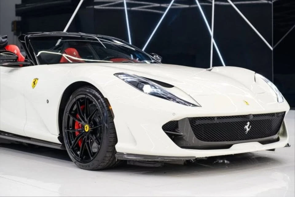 2023 Ferrari 812 GTS - Image 11 of 19