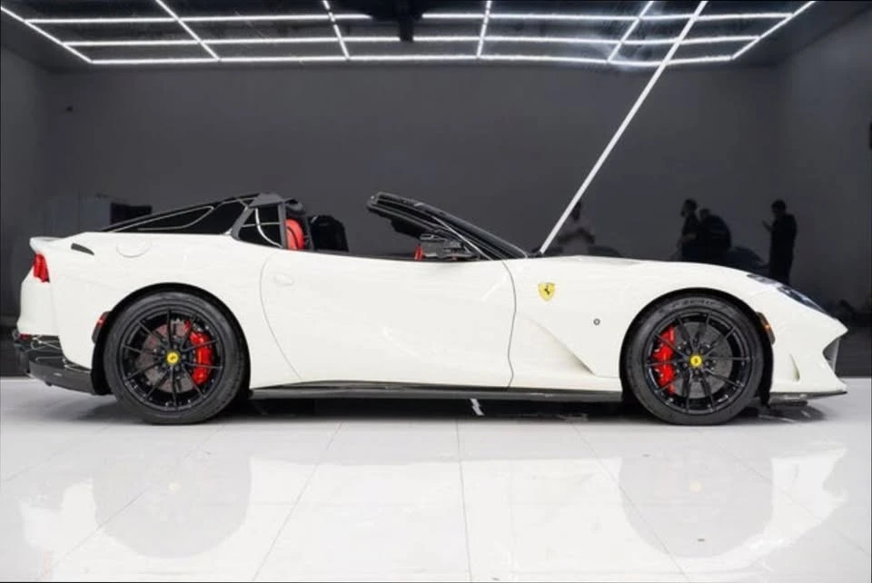 2023 Ferrari 812 GTS - Image 13 of 19