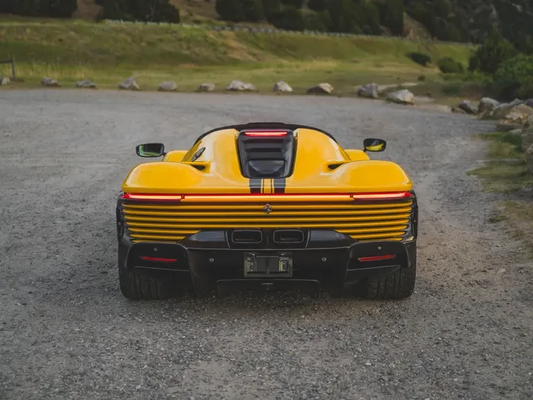 2023 Ferrari Daytona SP3 - Image 9 of 31
