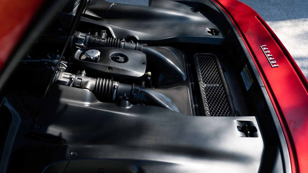 2023 Ferrari Daytona SP3 - Image 9 of 31