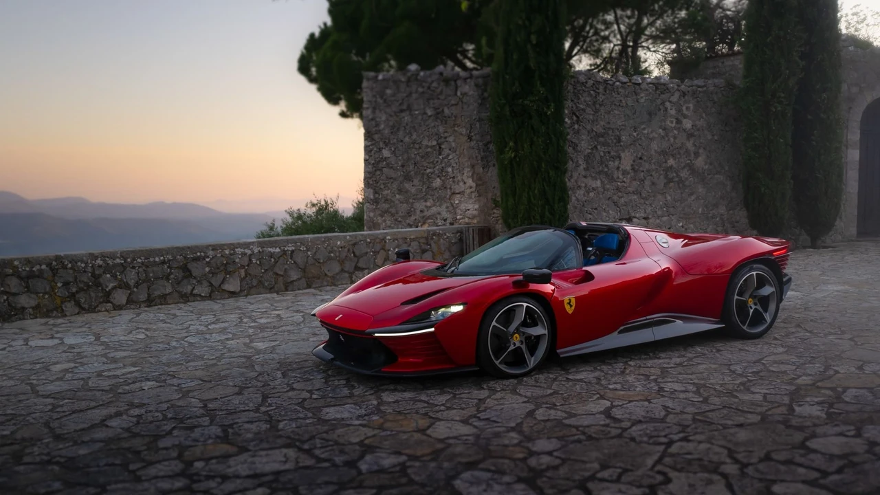 2023 Ferrari Daytona SP3 - Image 11 of 31