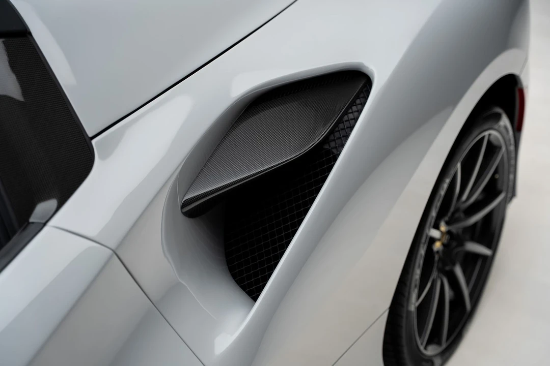 2023 Ferrari F8 Spider - Image 31 of 31
