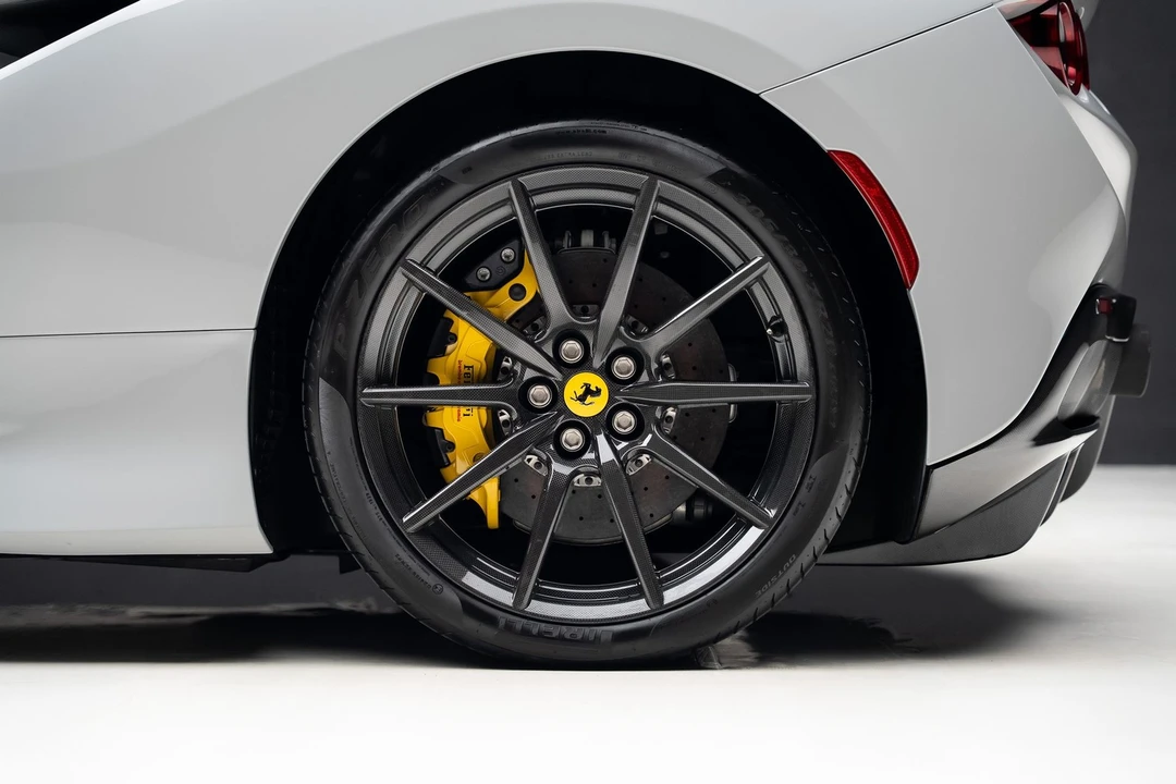 2023 Ferrari F8 Spider - Image 26 of 31