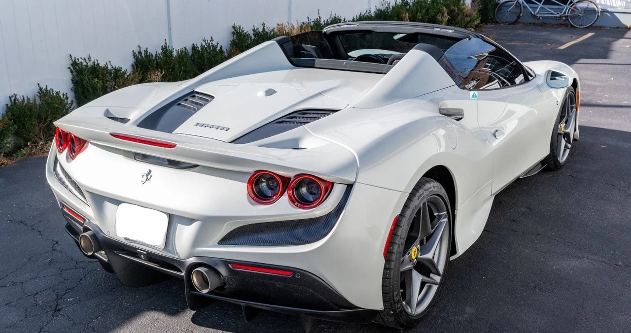 2023 Ferrari F8 Spider - Image 5 of 9