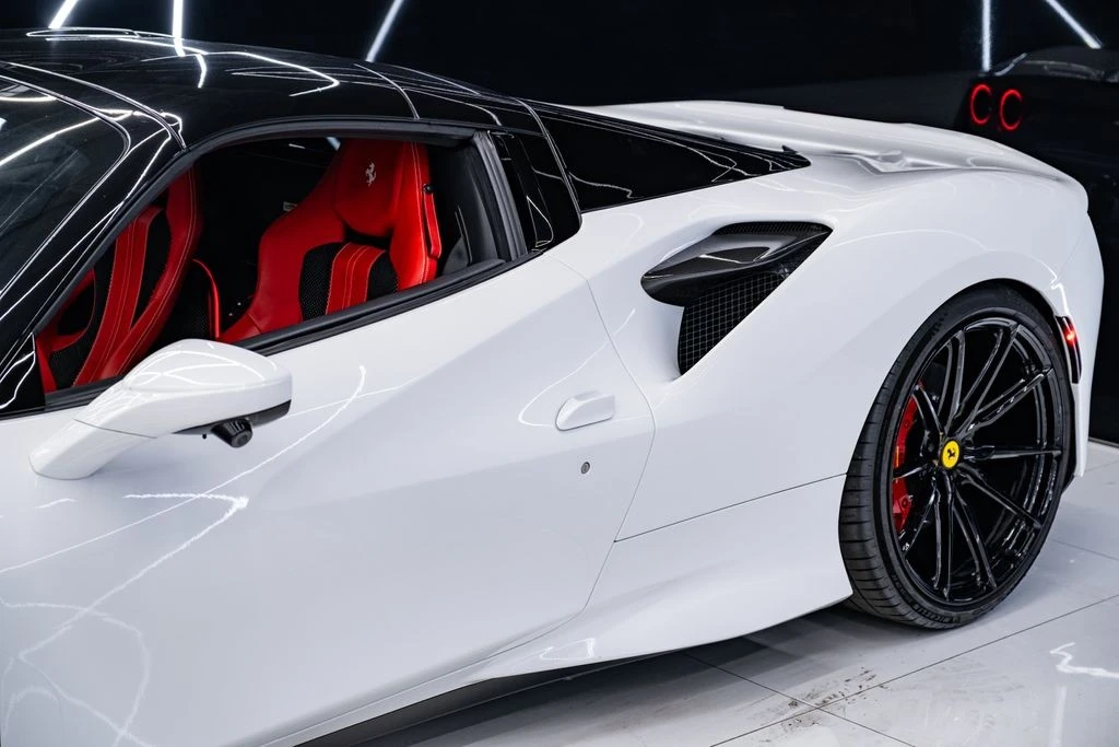 2023 Ferrari F8 Spider - Image 13 of 31