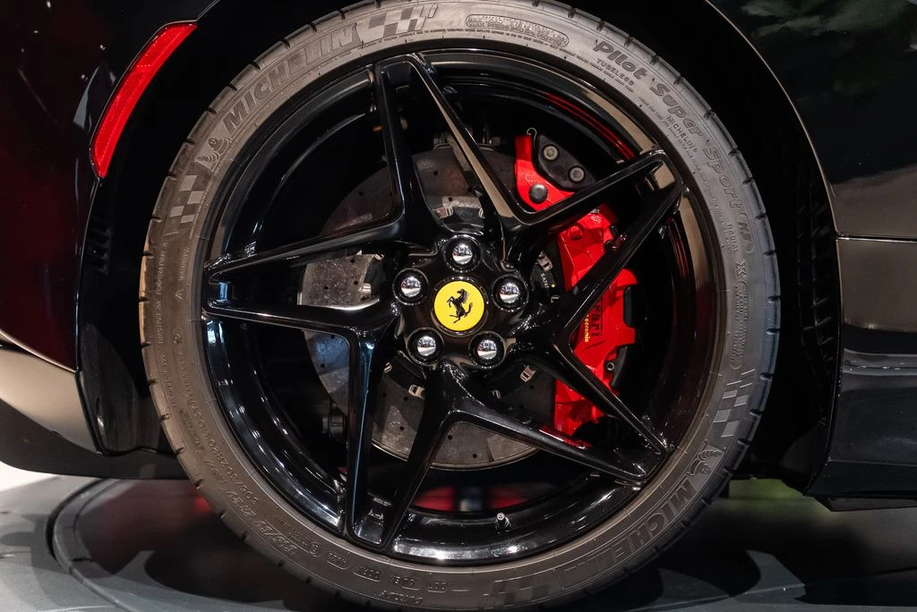 2023 Ferrari F8 Spider - Image 15 of 31