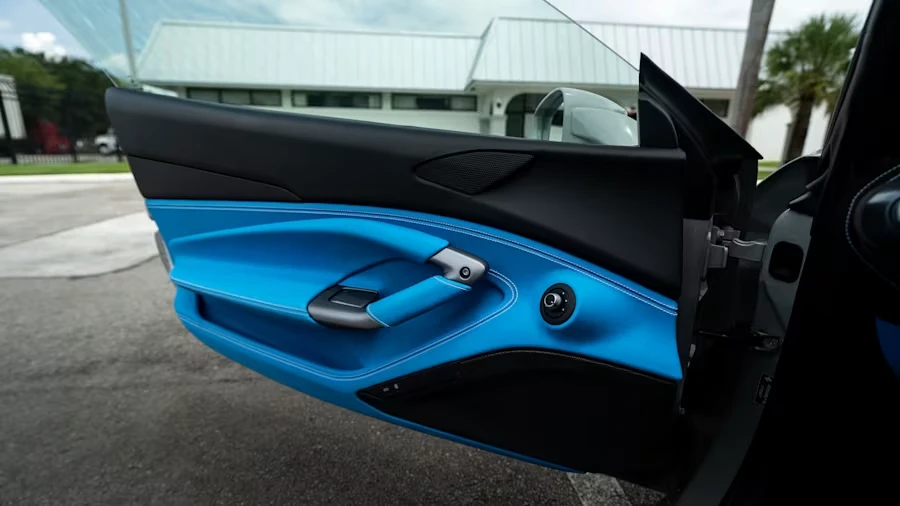 2023 Ferrari F8 Spider - Image 22 of 30