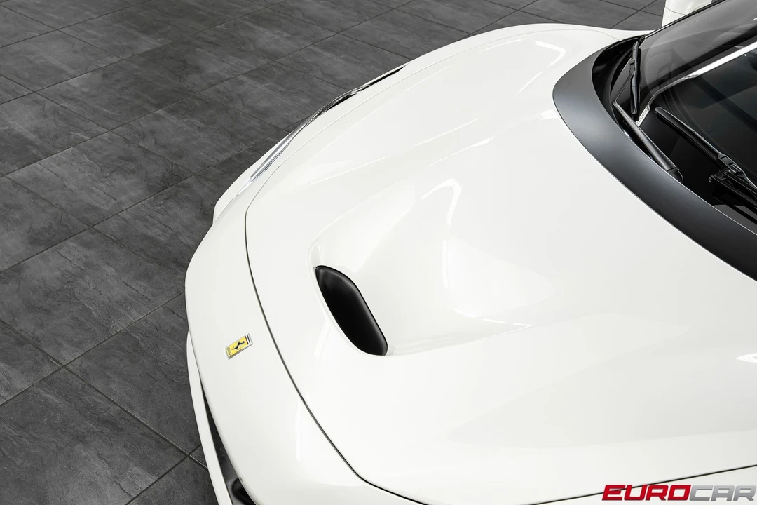 2023 Ferrari F8 Spider - Image 11 of 31