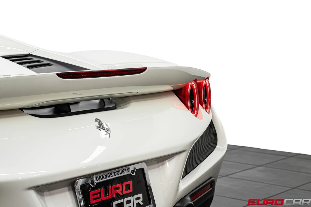 2023 Ferrari F8 Spider - Image 25 of 31