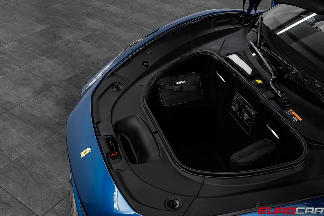 2023 Ferrari F8 Spider - Image 12 of 31