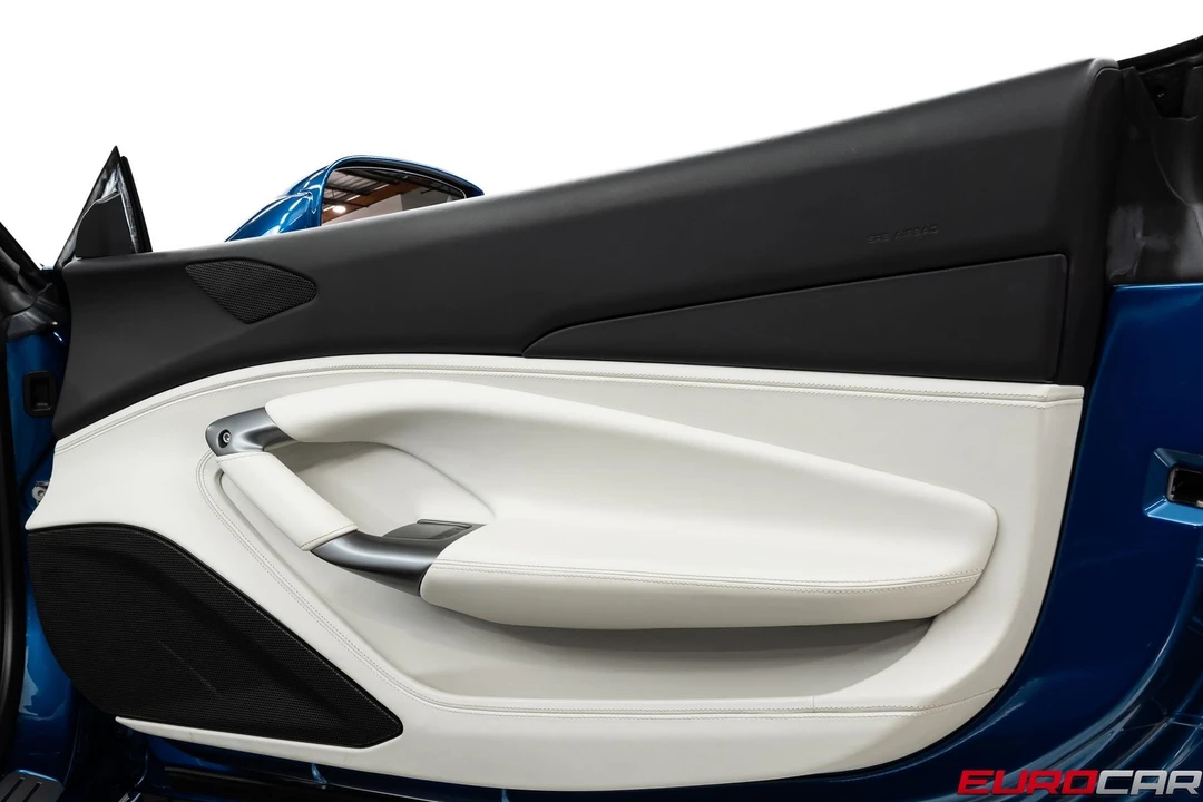 2023 Ferrari F8 Spider - Image 29 of 31