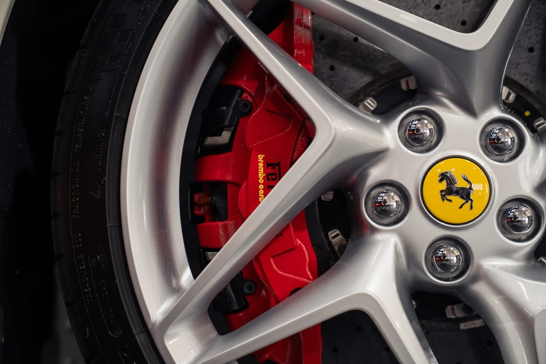 2023 Ferrari F8 Spider - Image 24 of 31