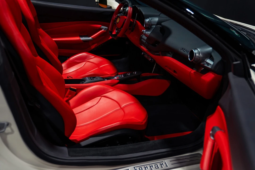 2023 Ferrari F8 Spider - Image 29 of 31