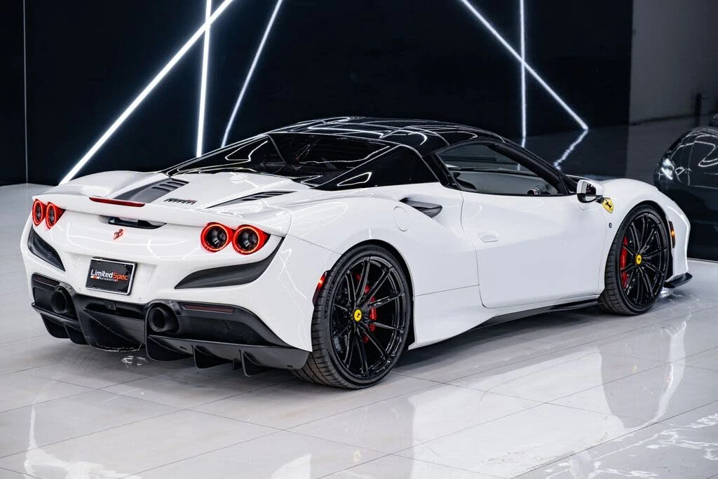 2023 Ferrari F8 Spider - Image 28 of 31