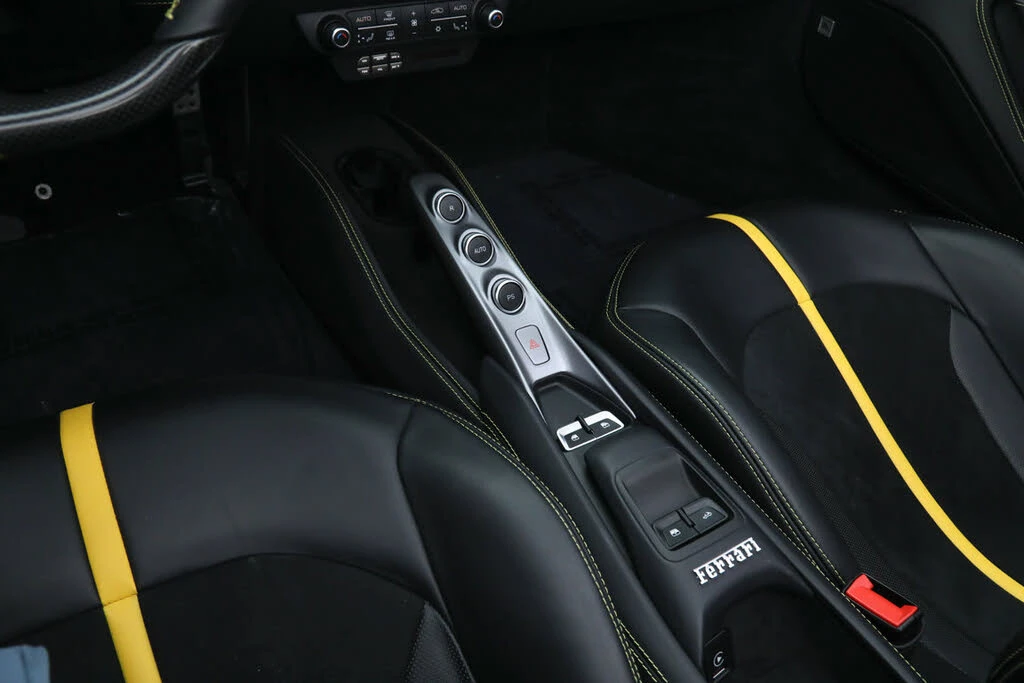2023 Ferrari F8 Spider - Image 30 of 31