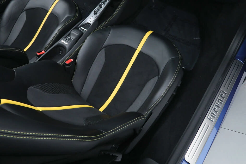 2023 Ferrari F8 Spider - Image 24 of 31