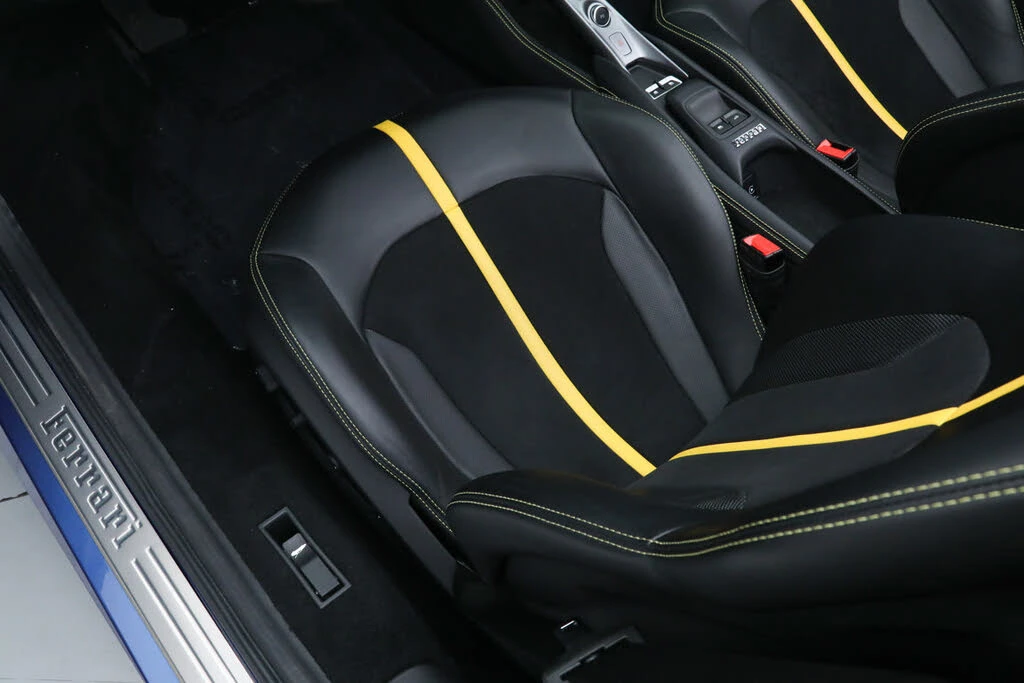2023 Ferrari F8 Spider - Image 27 of 31