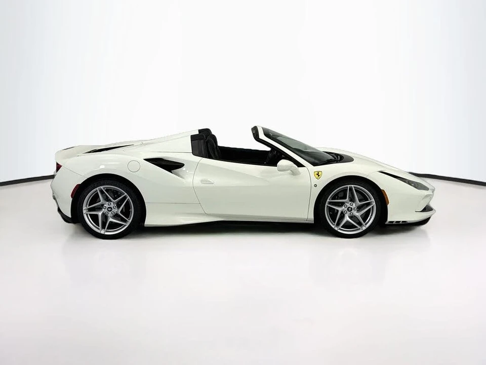 2023 Ferrari F8 Spider - Image 4 of 31