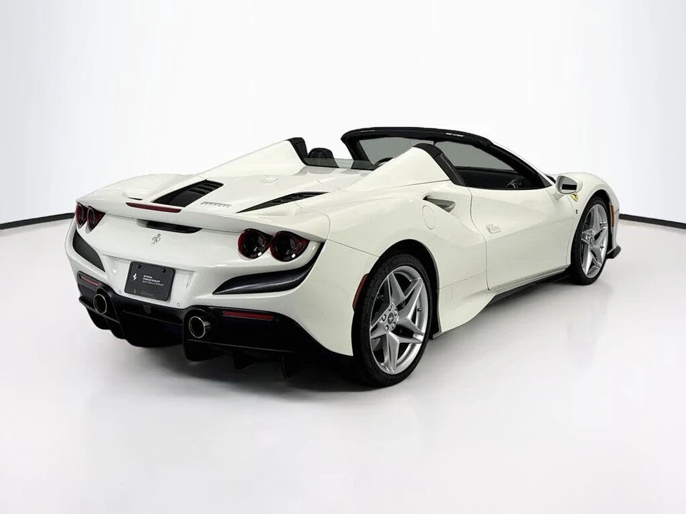2023 Ferrari F8 Spider - Image 5 of 31