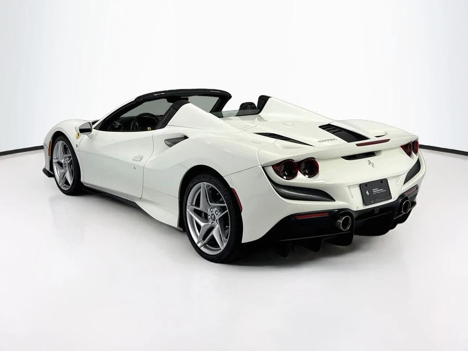 2023 Ferrari F8 Spider - Image 7 of 31