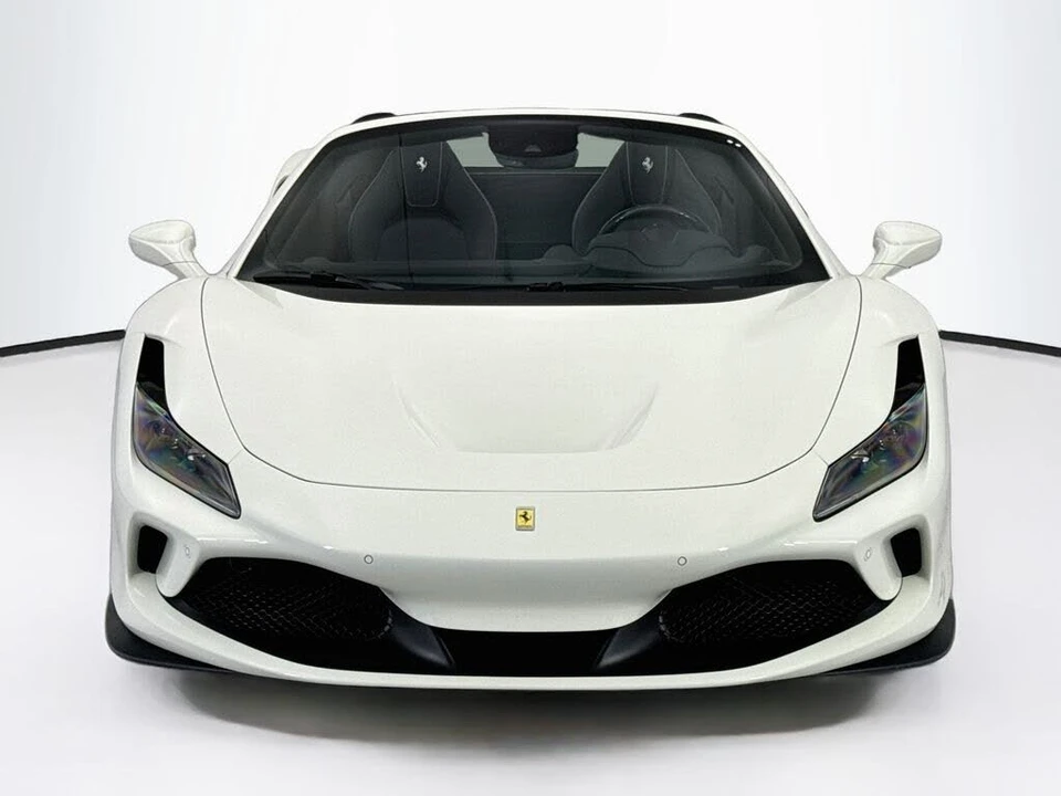 2023 Ferrari F8 Spider - Image 2 of 31