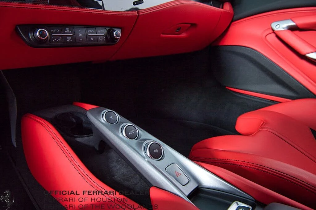 2023 Ferrari F8 Spider - Image 12 of 31