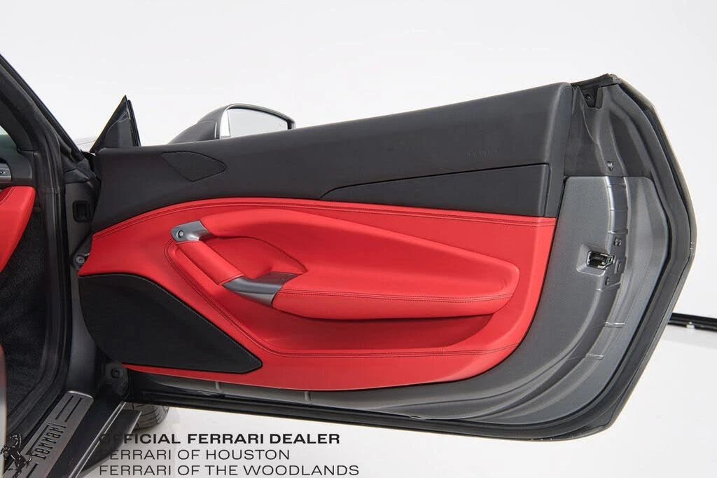 2023 Ferrari F8 Spider - Image 21 of 31