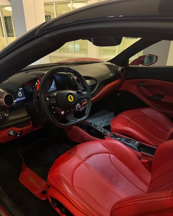 2023 Ferrari F8 Spider - Image 7 of 11