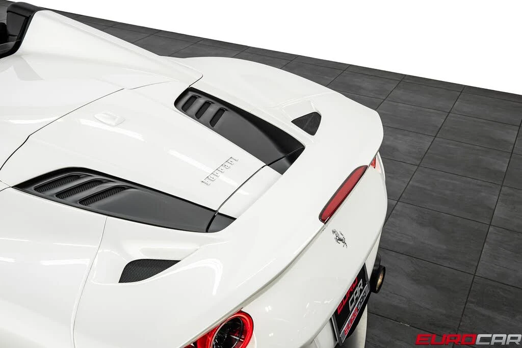 2023 Ferrari F8 Spider - Image 22 of 31