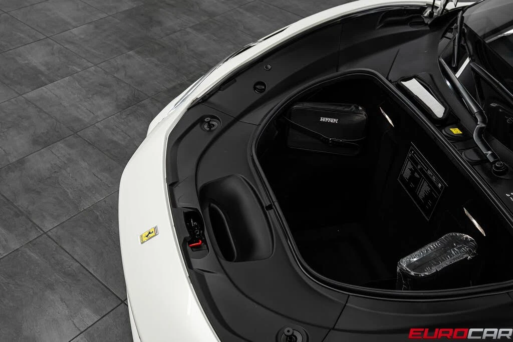 2023 Ferrari F8 Spider - Image 12 of 31
