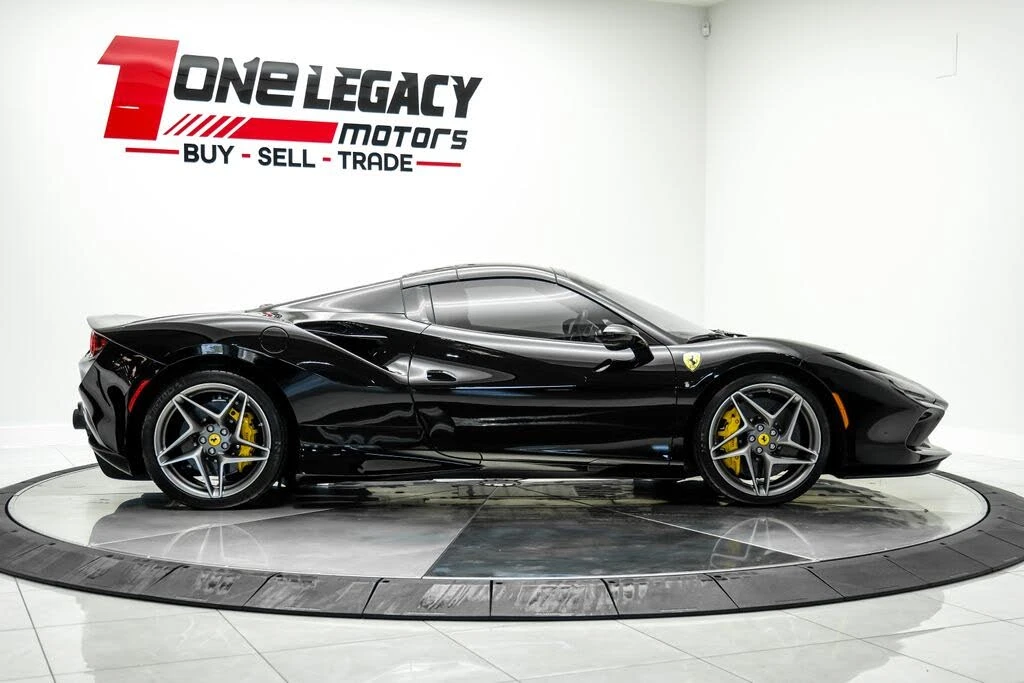 2023 Ferrari F8 Spider - Image 9 of 31