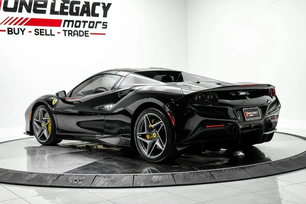 2023 Ferrari F8 Spider - Image 12 of 31