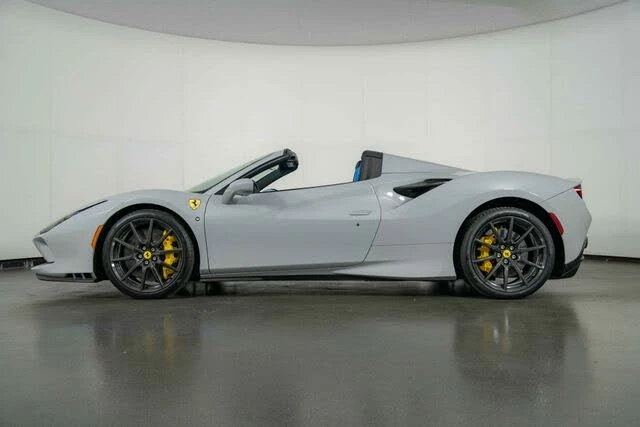 2023 Ferrari F8 Spider - Image 5 of 31