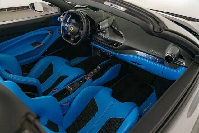 2023 Ferrari F8 Spider - Image 24 of 31