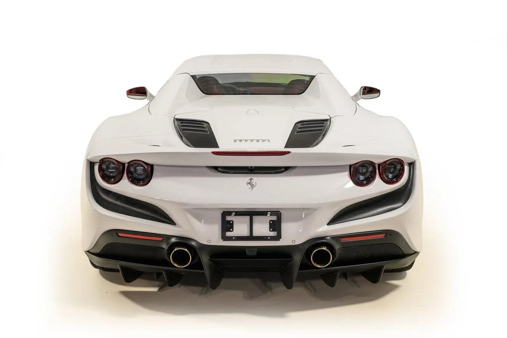 2023 Ferrari F8 Spider - Image 14 of 31