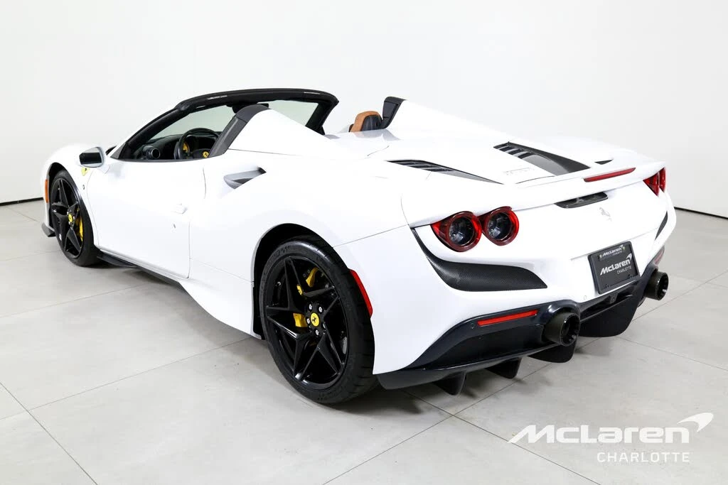 2023 Ferrari F8 Spider - Image 7 of 31