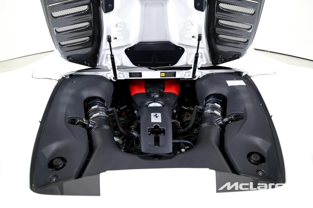 2023 Ferrari F8 Spider - Image 24 of 31