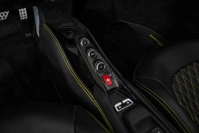 2023 Ferrari F8 Spider - Image 21 of 31