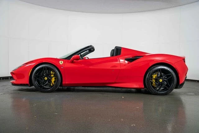2023 Ferrari F8 Spider - Image 5 of 31