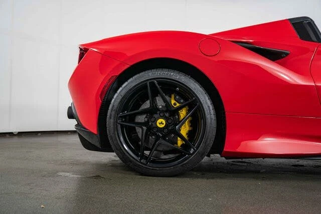 2023 Ferrari F8 Spider - Image 10 of 31