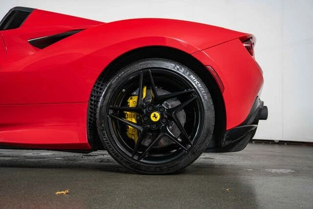 2023 Ferrari F8 Spider - Image 13 of 31
