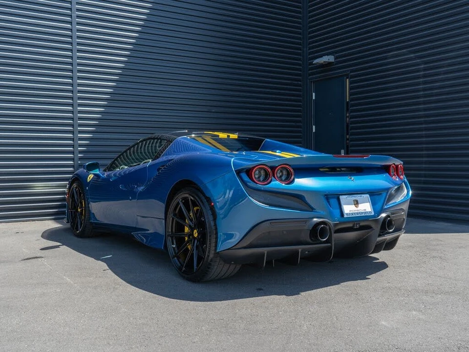 2023 Ferrari F8 Spider - Image 3 of 29