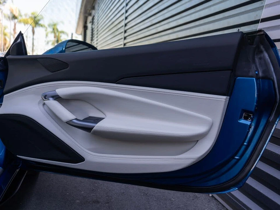 2023 Ferrari F8 Spider - Image 27 of 29