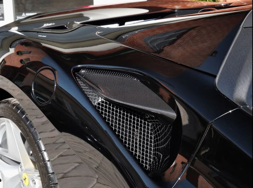 2023 Ferrari F8 Spider - Image 9 of 30
