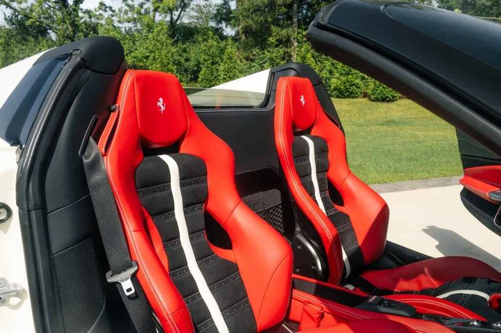2023 Ferrari F8 Spider - Image 2 of 31