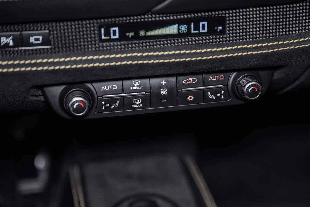 2023 Ferrari F8 Spider - Image 29 of 31